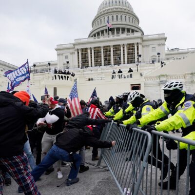 Rioters in front of the Capitol